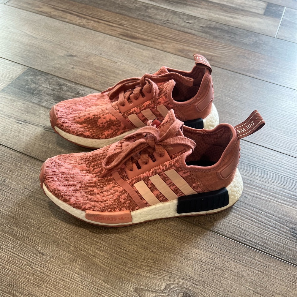 Adidas NMD_R1